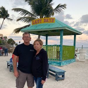 Meet your Posher, Sandy